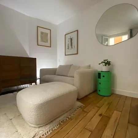 Neuf Design - Montmartre Apartment