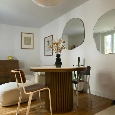 Neuf Design - Montmartre *