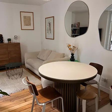 Neuf Design - Montmartre Apartment *